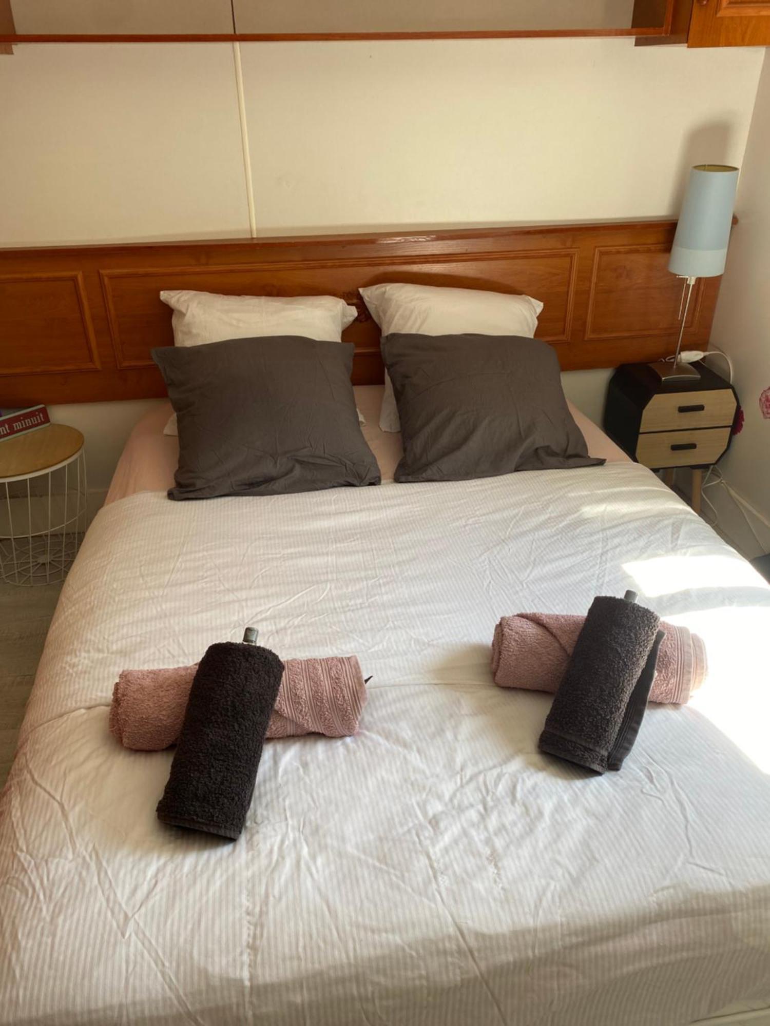 Bungalow Avec Piscine Privative Proche Aix En Provence La Barben Екстериор снимка